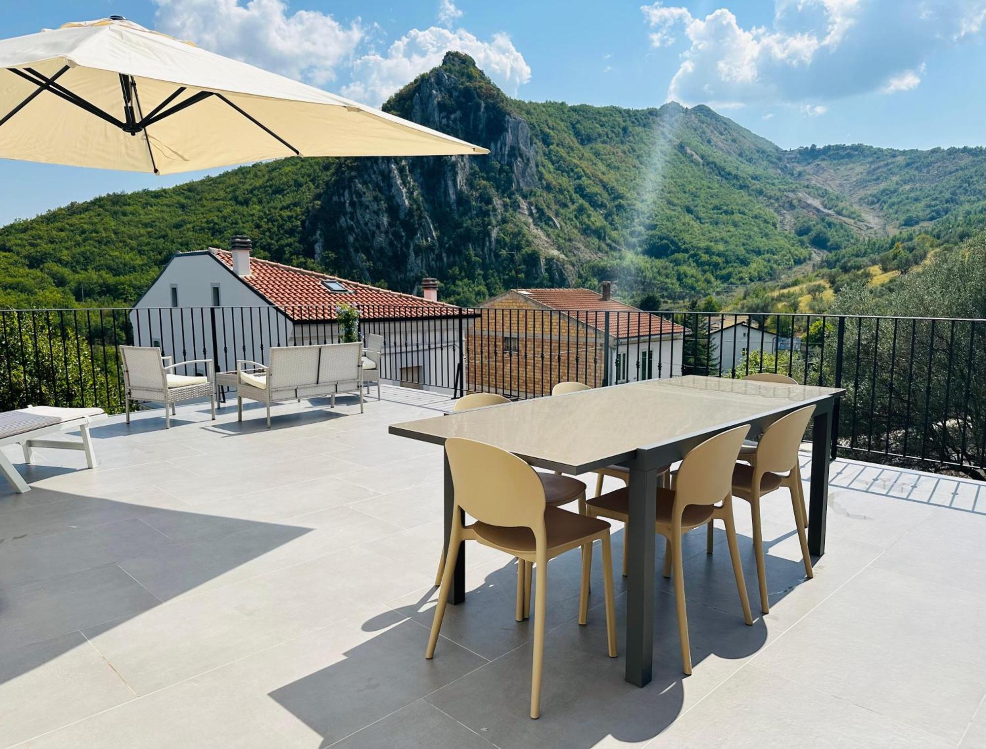 Bed and Breakfast Pennadomo Climbing House Екстер'єр фото